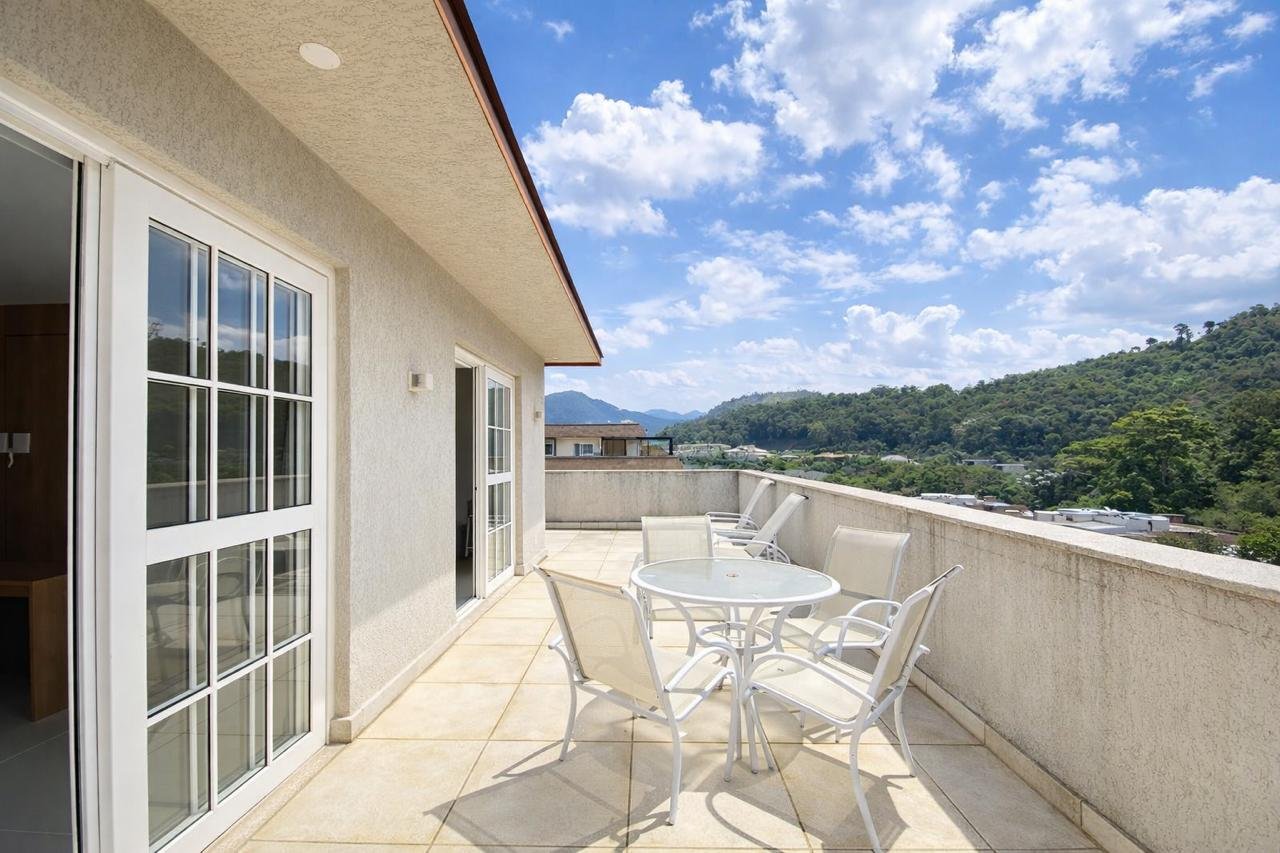 WhatsApp Image 2026-03-08 at 01.40.08 (1)